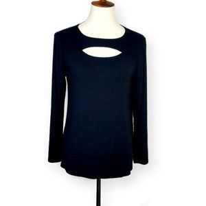 Soft Surrounding Black Cut Out Front Top PM